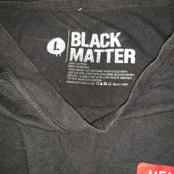 Hello im dying inside tee - Picture 3 of 3